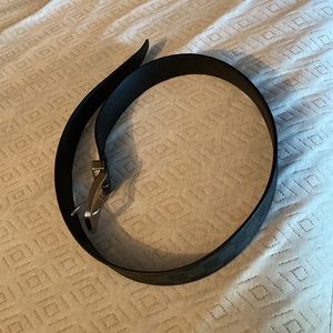 Repost!! AUTHENTIC Louis Vuitton belt
